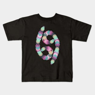 Spirograph Cancer Zodiac Horoscope Symbol Kids T-Shirt